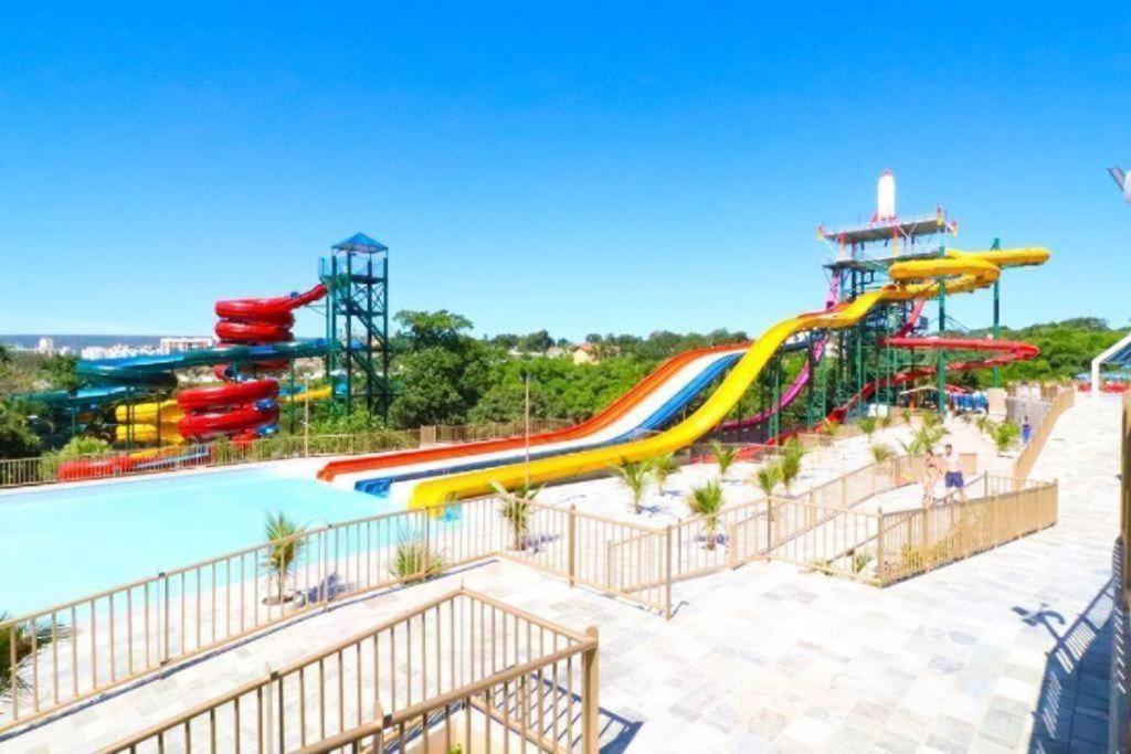 Piazza Diroma - Com Acesso Acqua Park Cn-Go Aparthotel Caldas Novas Luaran gambar